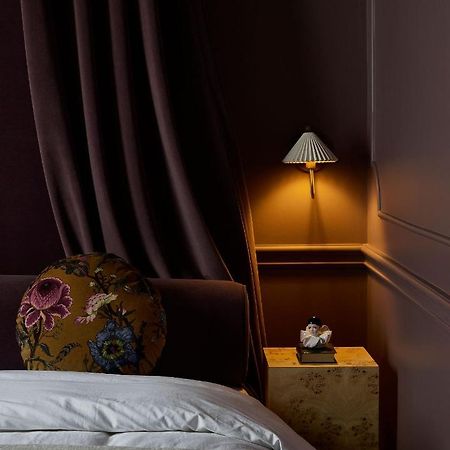 Hotel Julie Стратфорд Екстер'єр фото